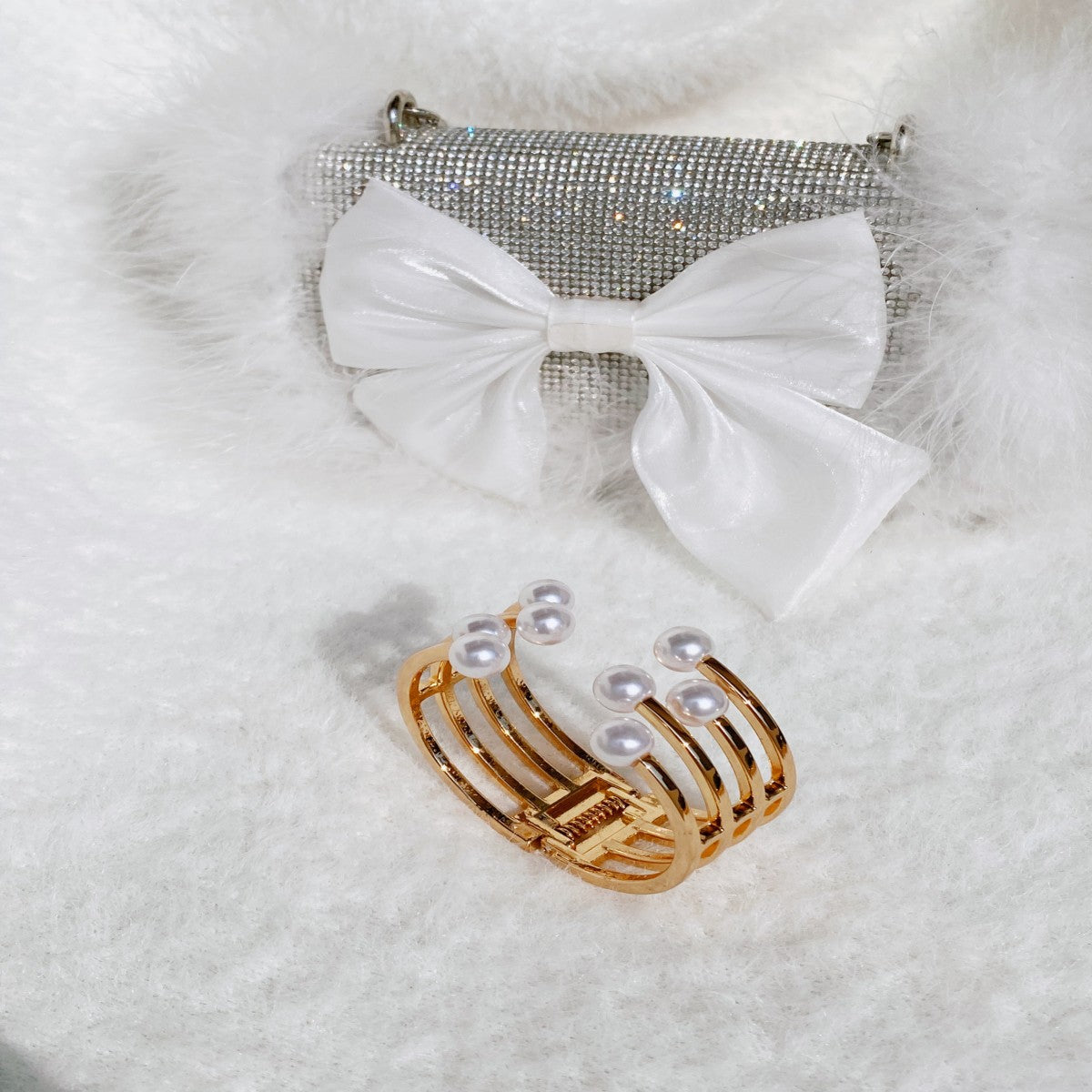 Gold-Plated Openable Wide Cuff Bracelet with Pearls – Elegant Statement Jewelry for Women(NCJ004)