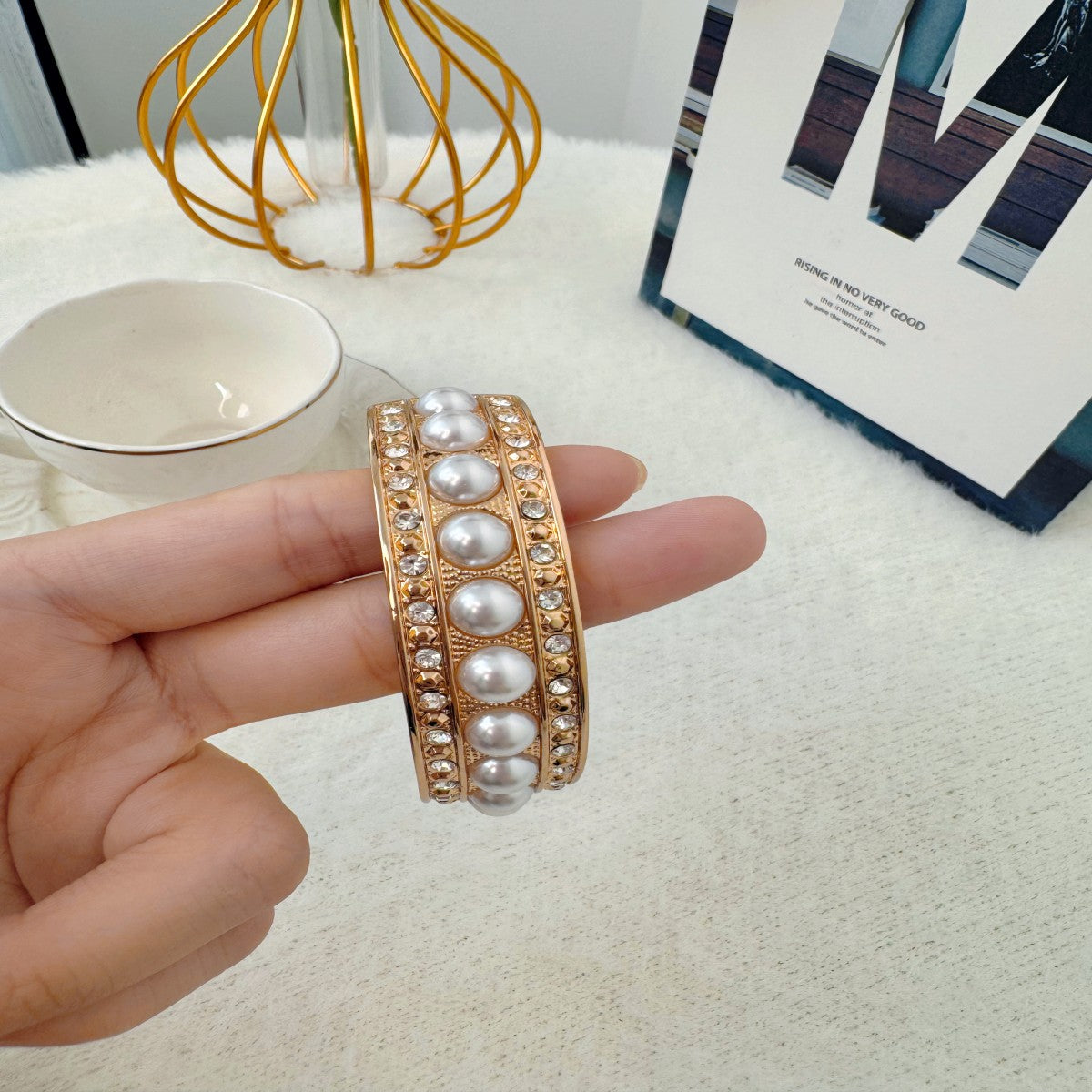 Gold-Plated Openable Wide Cuff Bracelet with Pearls – Elegant Statement Jewelry for Women(NCJ004)